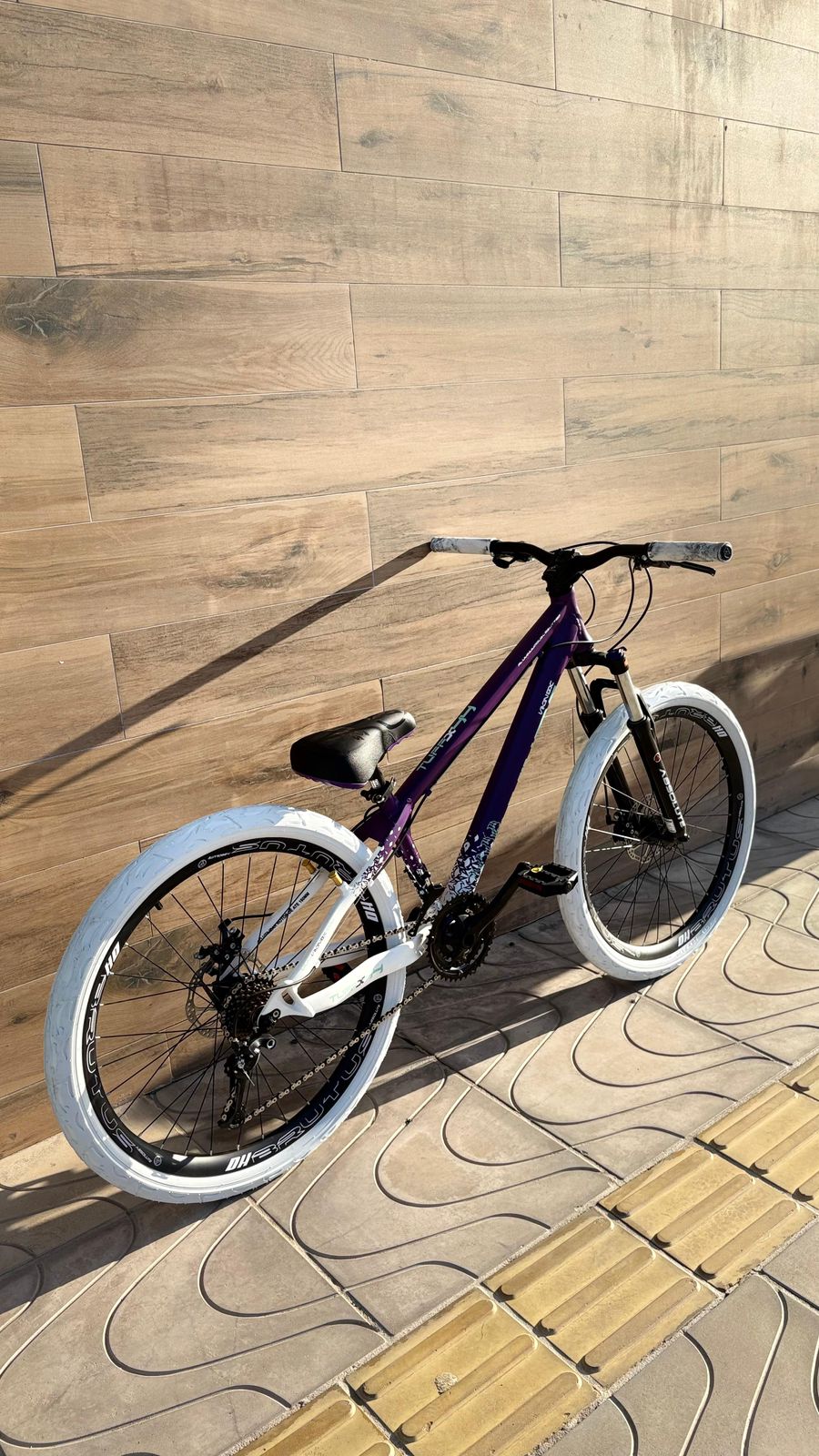 BICICLETA VIKINGX TUFF 44 ARO 26 – STUNT / URBANA 21V